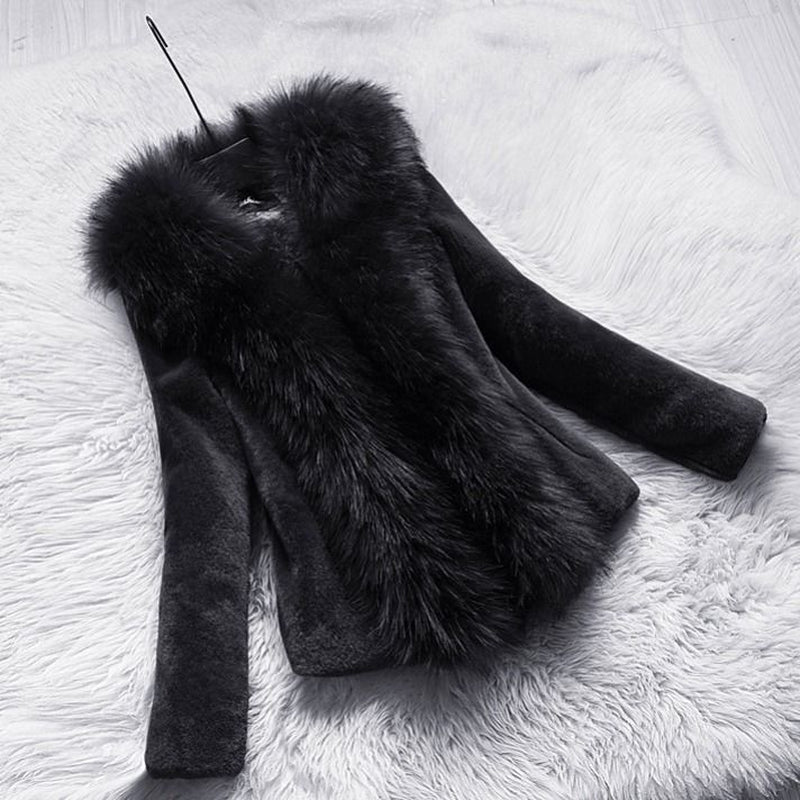 Fashion and Simple Women'S Short Long-Sleeved Fur Coat