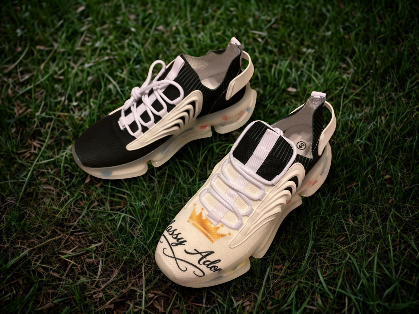 Classy Adore 1st Edition Signature I’m Different Sneakers- Sassy Black